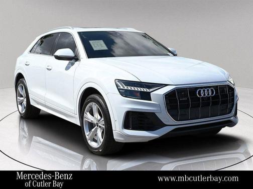 2023 Audi Q8 55 Premium Plus