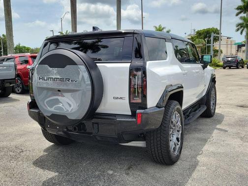 2025 GMC HUMMER EV SUV 3X