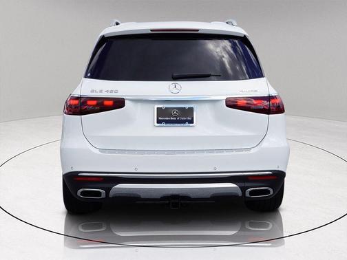 2026 Mercedes-Benz GLS 450 