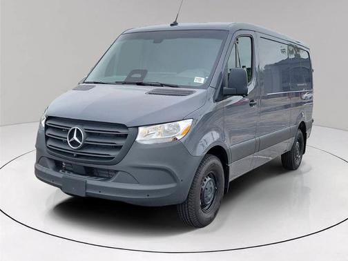 2026 Mercedes-Benz Sprinter 2500 Standard Roof