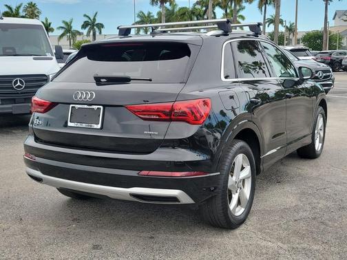 Mythos Black Metallic 2020 Audi Q3 45 Premium