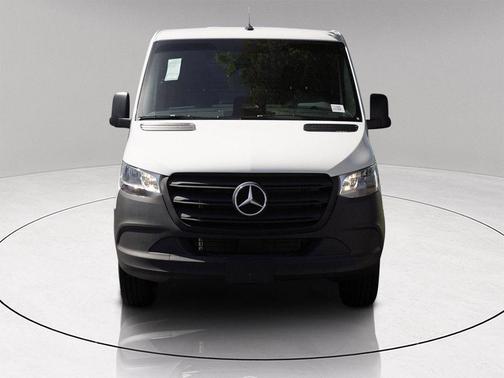 2026 Mercedes-Benz Sprinter 2500 Standard Roof