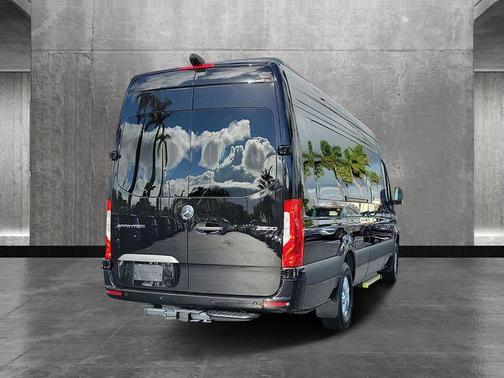 2025 Mercedes-Benz Sprinter 2500 170 WB High Roof Extended Cargo