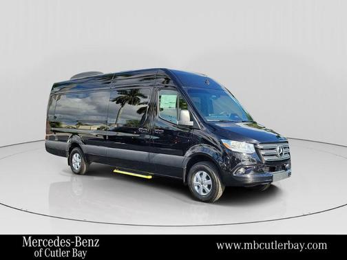 2025 Mercedes-Benz Sprinter 2500 170 WB High Roof Extended Cargo