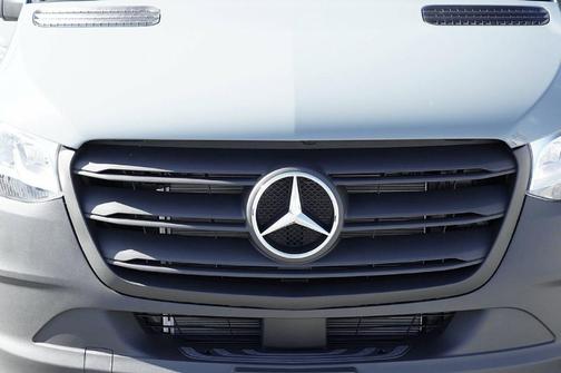 2026 Mercedes-Benz Sprinter 2500 Standard Roof