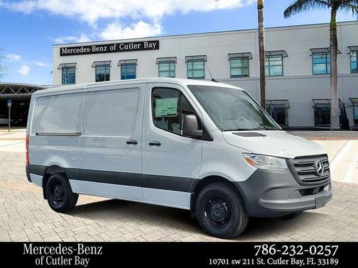2025 Mercedes-Benz Sprinter 2500 Standard Roof