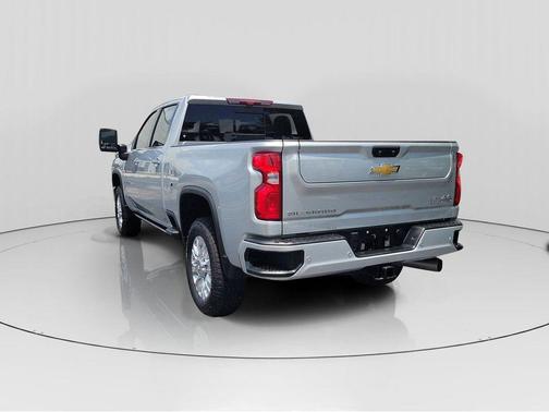 2023 Chevrolet Silverado 2500 High Country