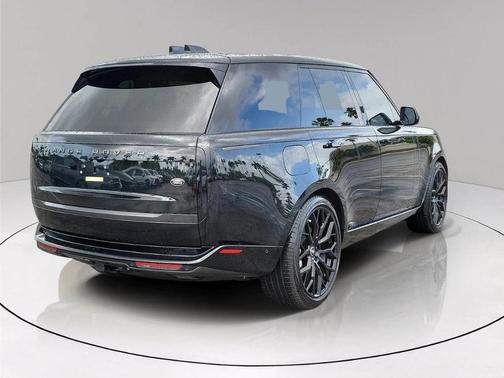 2023 Land Rover Range Rover P400 SE