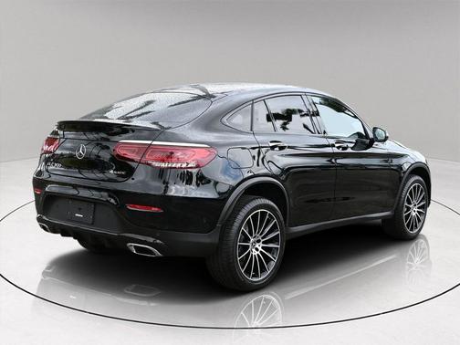 2023 Mercedes-Benz GLC 300 4MATIC Coupe