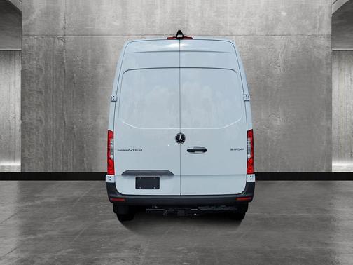 2025 Mercedes-Benz Sprinter 2500 Standard Roof