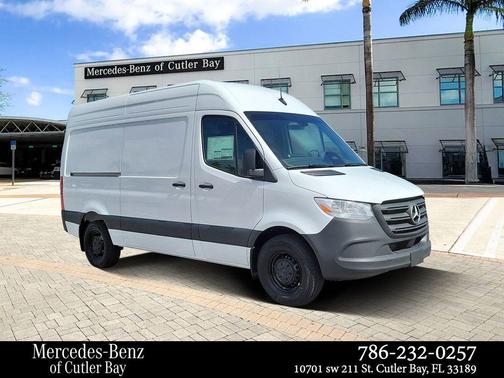 2025 Mercedes-Benz Sprinter 2500 Standard Roof