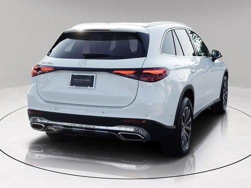 2025 Mercedes-Benz GLC 300 Base