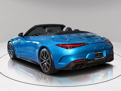 2023 Mercedes-Benz AMG SL 63 Base