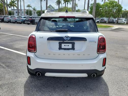White Metallic 2023 MINI Countryman Cooper S