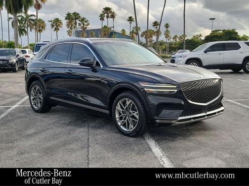 Vik Black 2022 Genesis GV70 2.5T