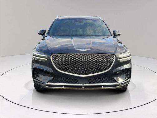 Vik Black 2022 Genesis GV70 2.5T