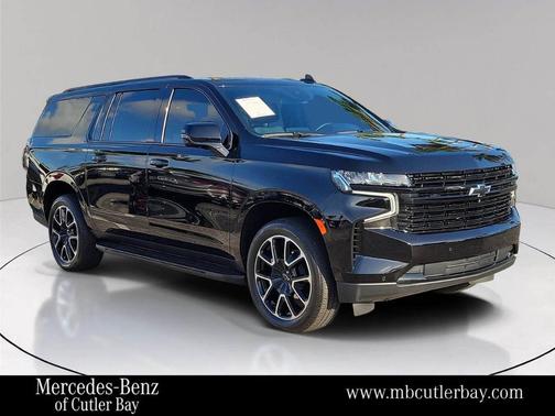 2024 Chevrolet Suburban RST