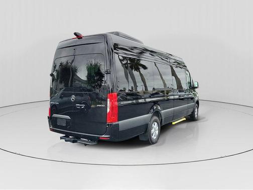 2025 Mercedes-Benz Sprinter 2500 170 WB High Roof Extended Cargo