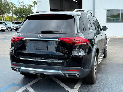 2021 Mercedes-Benz GLE 350 Base