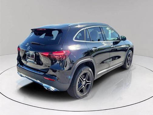 2026 Mercedes-Benz GLA 250 Base