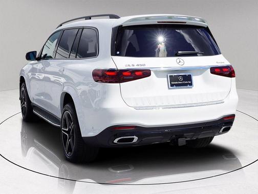 2026 Mercedes-Benz GLS 450 