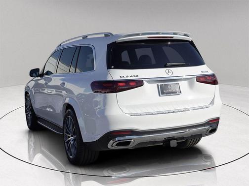 2026 Mercedes-Benz GLS 450