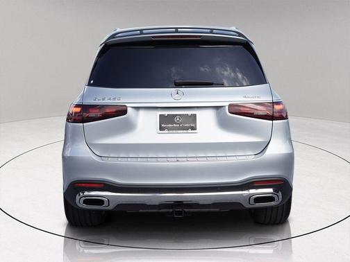 2026 Mercedes-Benz GLS 450 