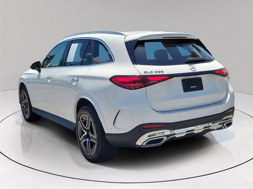 Polar White 2024 Mercedes-Benz GLC 300 Base