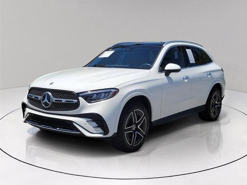 Polar White 2024 Mercedes-Benz GLC 300 Base