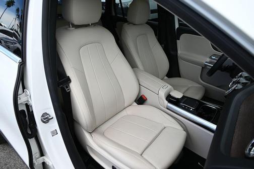 2023 Mercedes-Benz GLA 250 Base