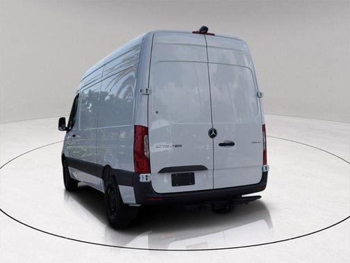 2025 Mercedes-Benz Sprinter 2500 Standard Roof
