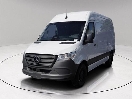 2025 Mercedes-Benz Sprinter 2500 Standard Roof