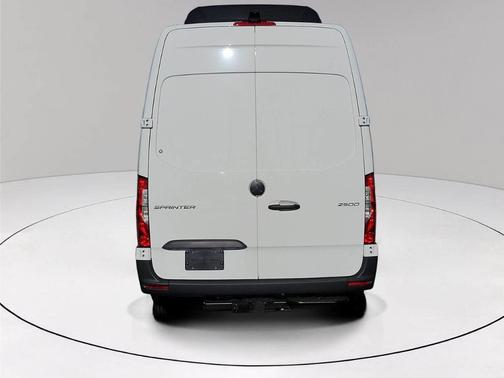2026 Mercedes-Benz Sprinter 2500 High Roof