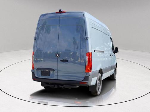 2026 Mercedes-Benz Sprinter 2500 Standard Roof