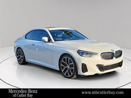 2024 BMW 230 i