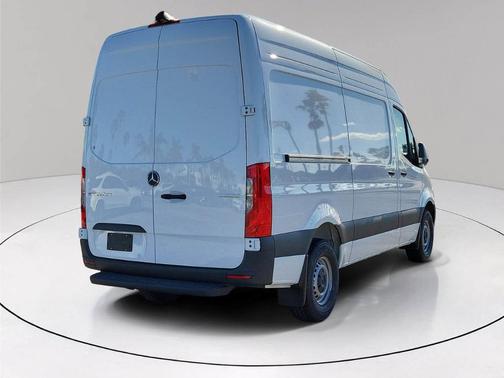 2026 Mercedes-Benz Sprinter 2500 Standard Roof