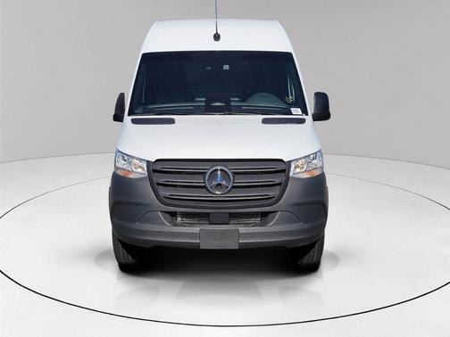 2026 Mercedes-Benz Sprinter 2500 Standard Roof