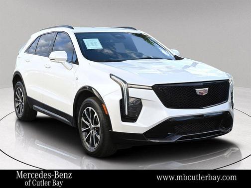 2024 Cadillac XT4 Sport