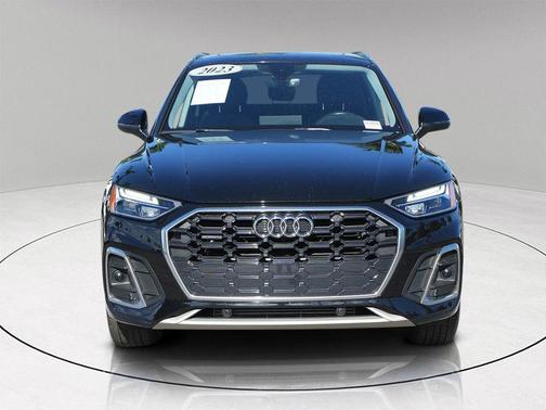 2023 Audi Q5 45 S line quattro Premium