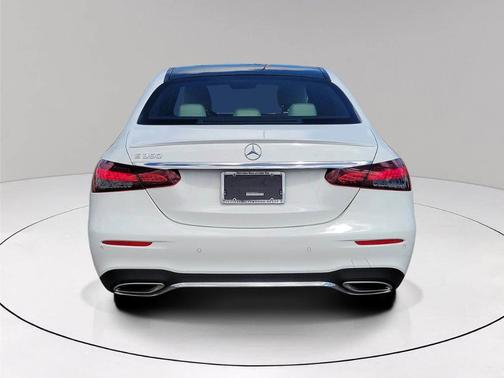 2022 Mercedes-Benz E-Class E 350