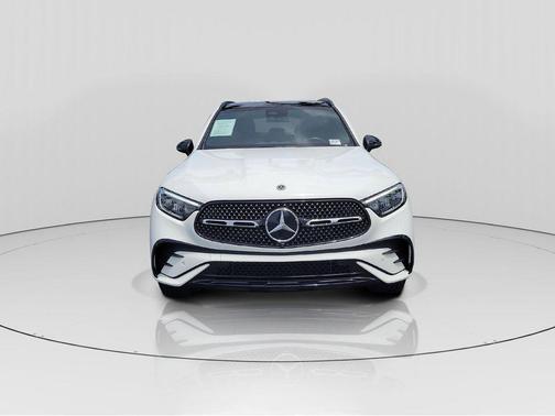 2025 Mercedes-Benz GLC 300 Base