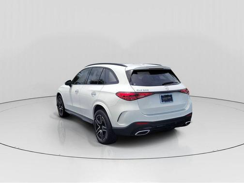 2025 Mercedes-Benz GLC 300 Base