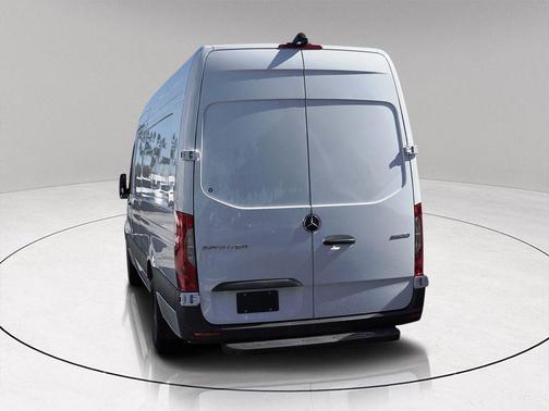 2026 Mercedes-Benz Sprinter 2500 170 WB
