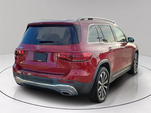 MANUFAKTUR Patagonia Red Metallic 2023 Mercedes-Benz GLB 250 Base