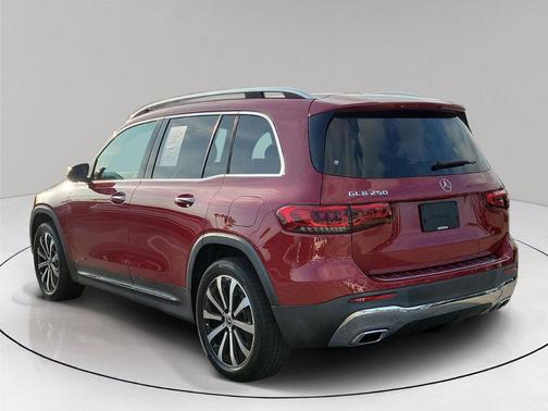 MANUFAKTUR Patagonia Red Metallic 2023 Mercedes-Benz GLB 250 Base