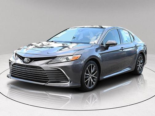 2022 Toyota Camry XLE
