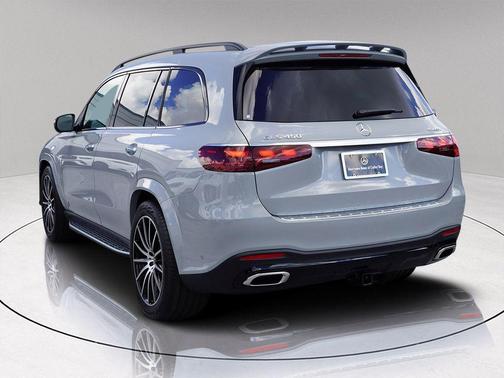 2026 Mercedes-Benz GLS 450 