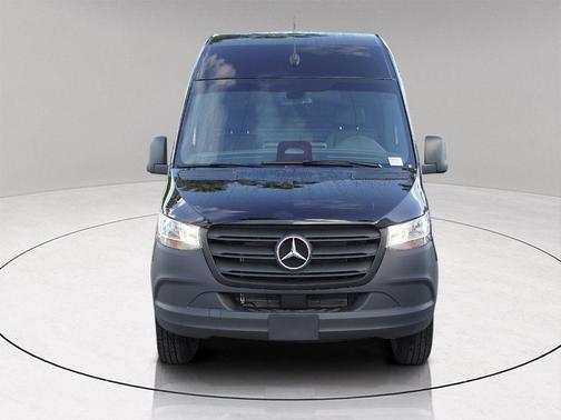 2026 Mercedes-Benz Sprinter 2500 Standard Roof