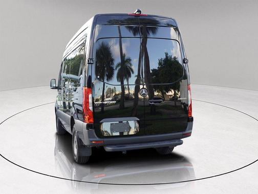 2026 Mercedes-Benz Sprinter 2500 Standard Roof