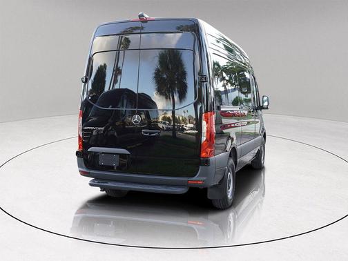 2026 Mercedes-Benz Sprinter 2500 Standard Roof